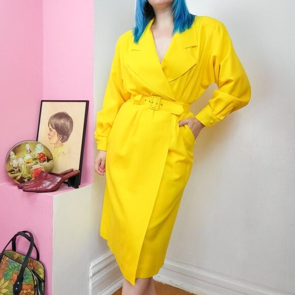 Vintage 80s Bright Yellow Belted Blazer Dress - Picture 2 of 8